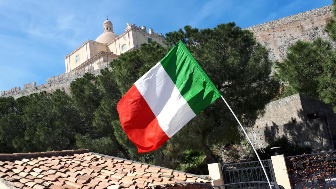 Al Castello B&B Milazzo Exterior foto